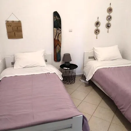 Albatross Seafront House * Naxos City