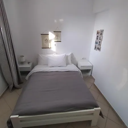 Albatross Seafront House Daire Naxos City