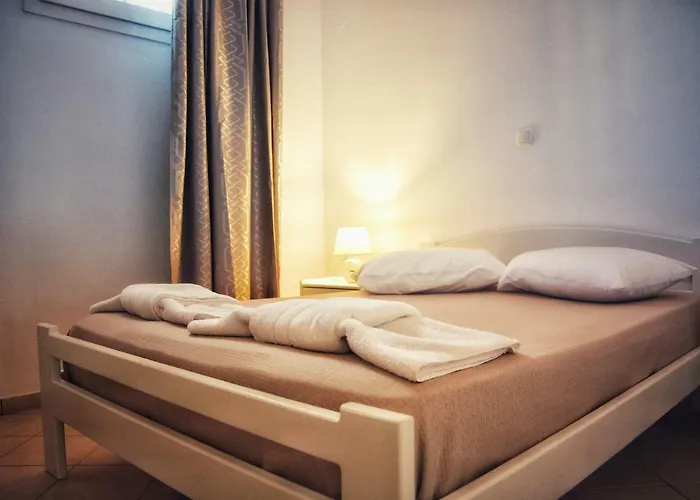 Albatross Seafront House Apartment