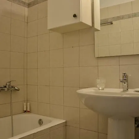 Albatross Seafront House